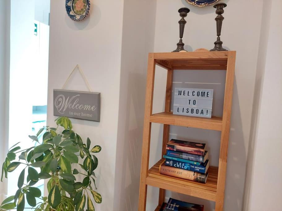 Apartment With Private Garden - Central Location Lisbon Bagian luar foto